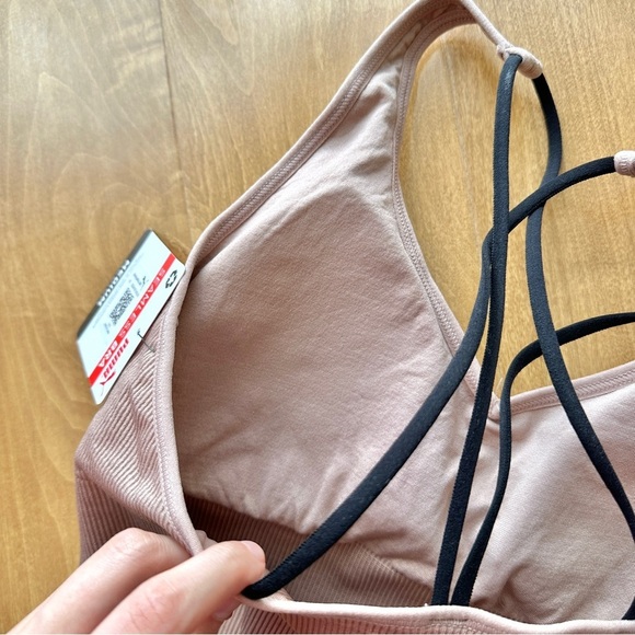 Puma Low Support Ribbed Seamless Bra, Bark/Blush Pink, Size Medium - Picture 12 of 14